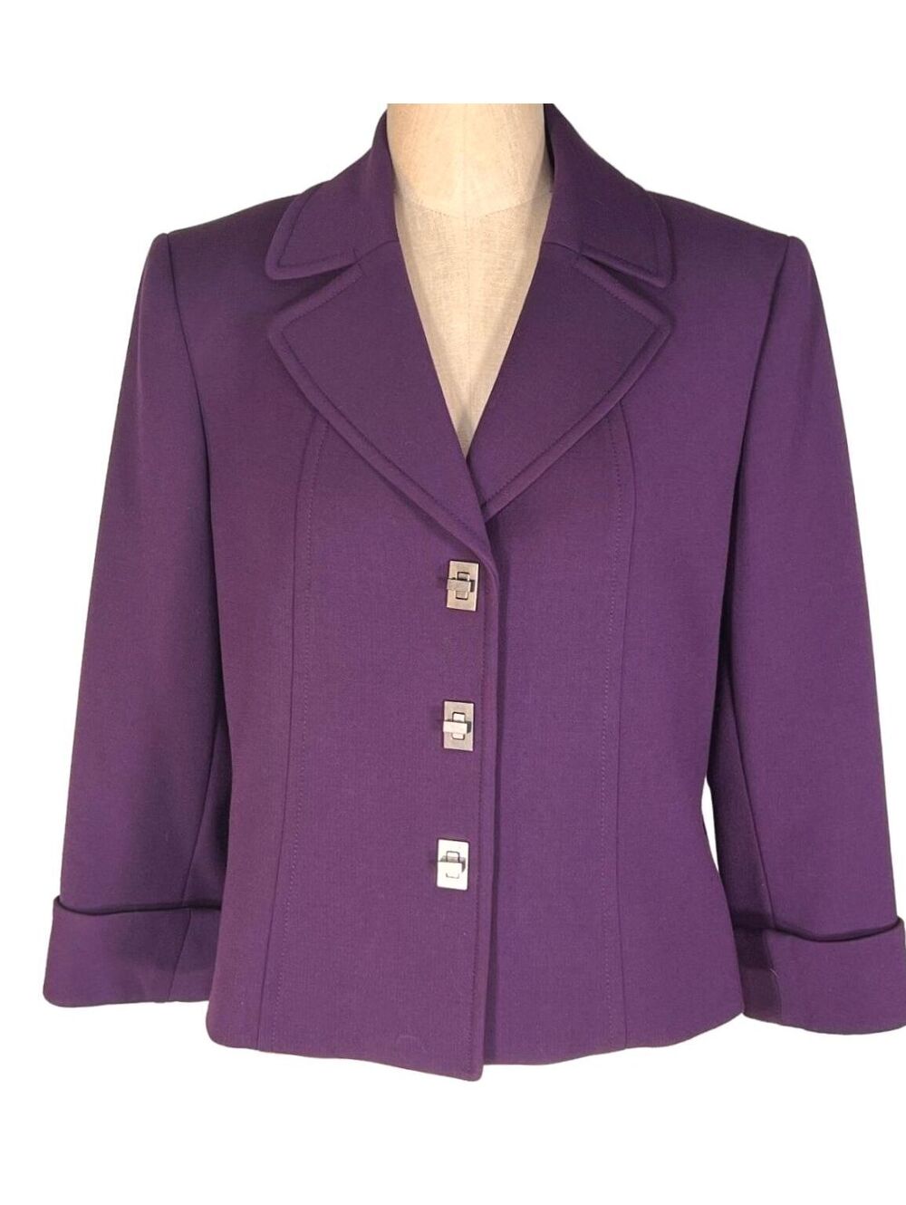Tahari Dark Purple Clasp Accent Fitted Blazer Jacket Sz 6P Office Chic